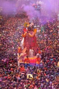 Ekhabri rangmanchmi Indore