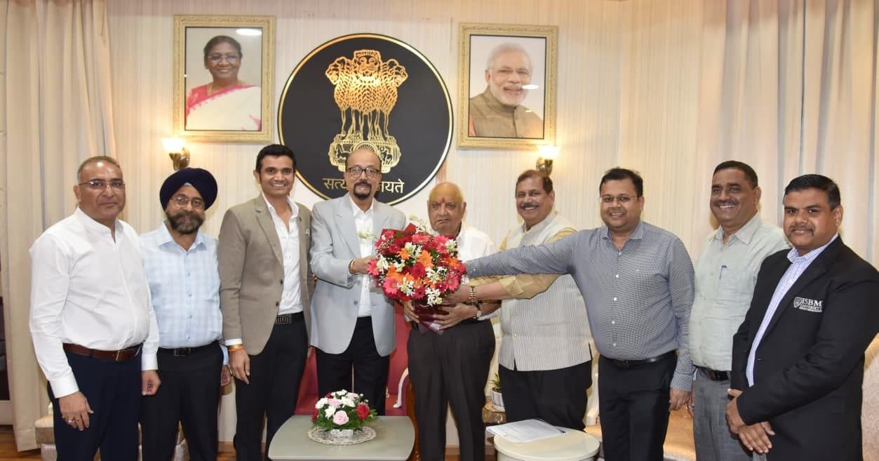 राज्यपाल डेका संग निजी विश्वविद्यालयों की बड़ी बैठक, नए प्रावधानों पर चर्चा   
