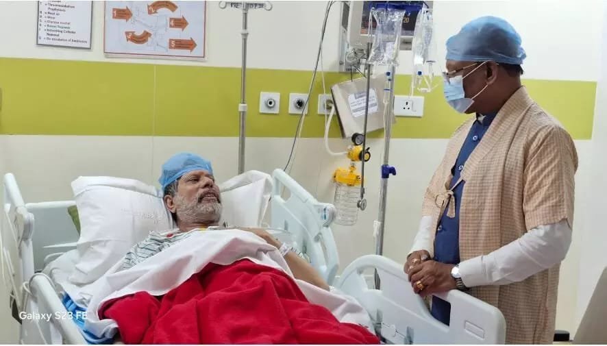 मुख्यमंत्री दिल्ली दौरे पर, विधायक किरण सिंह देव से की भेंट