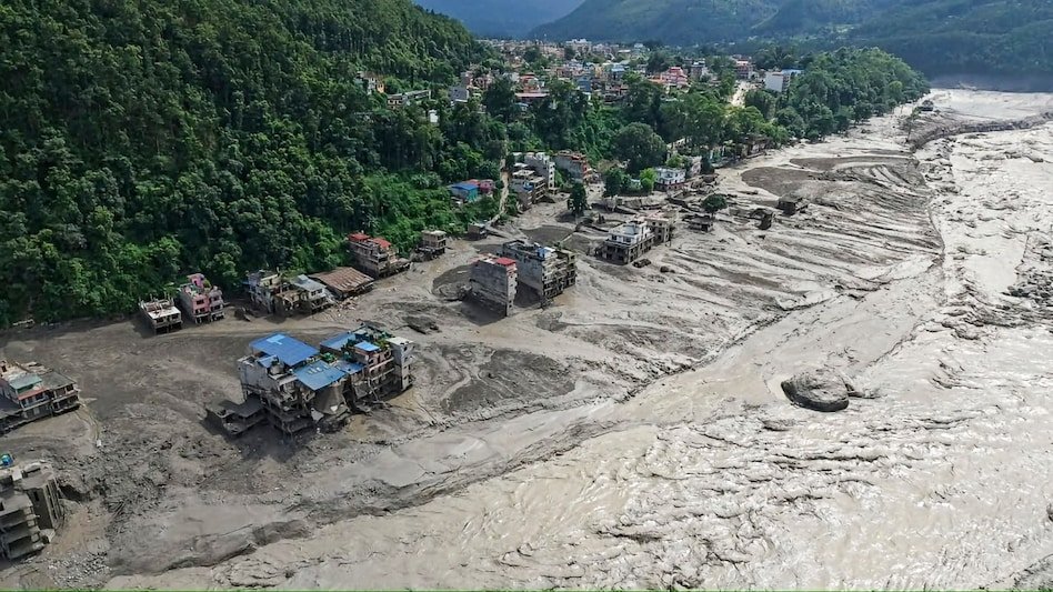 नेपाल में बाढ़-भूस्खलन के बीच रायपुर की मोनिका यादव लापता, तलाश तेज