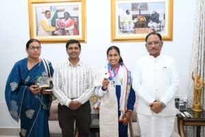 राष्ट्रमंडल रजत विजेता ज्ञानेश्वरी यादव को डीएसपी पदोन्नति और सम्मान