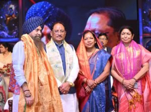 IMG-20260906-WA0002-300x223 रायपुर में गूंजा दही हांडी उत्सव, मुख्यमंत्री साय ने बढ़ाया गोविंदाओं का उत्साह