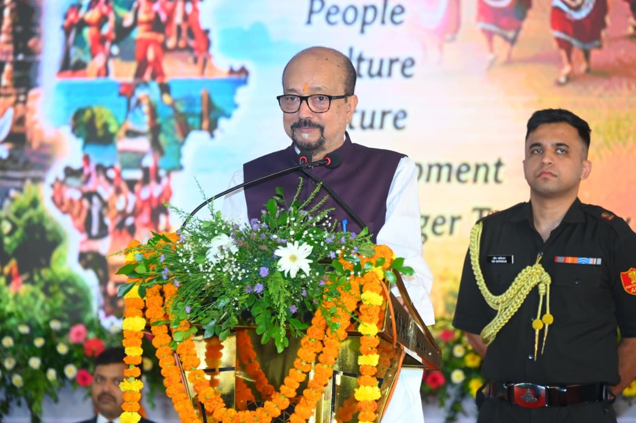 द्रोणाचार्य संगम में शिक्षकों का सम्मान, राज्यपाल ने बताया सफलता का मंत्र