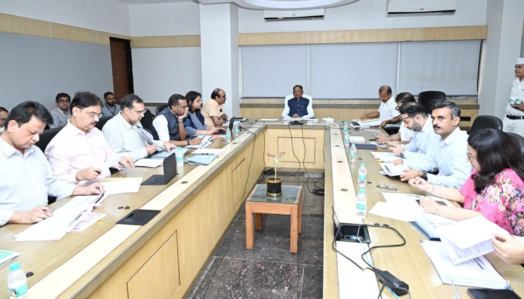 मुख्यमंत्री साय का बड़ा एक्शन प्लान, योजनाओं की निगरानी होगी और तेज