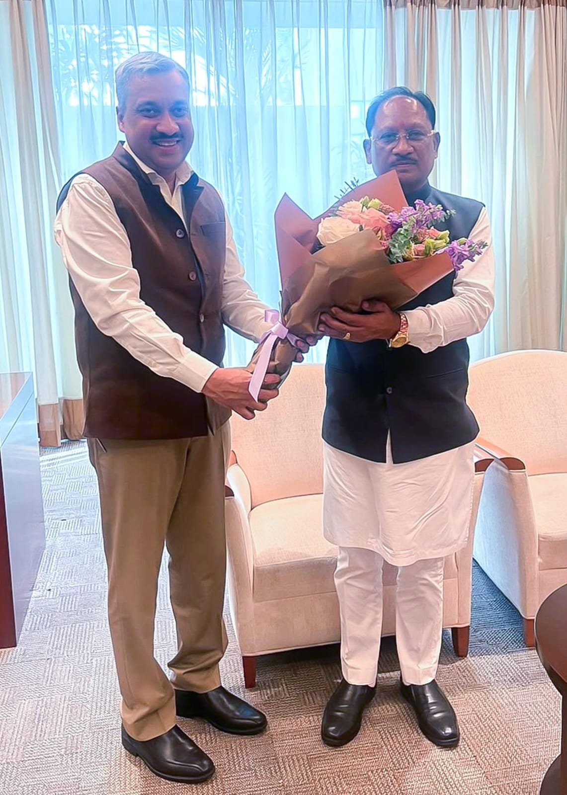 सिंगापुर पहुंचे विष्णु देव साय, वैश्विक निवेशकों के सामने रखेंगे छत्तीसगढ़